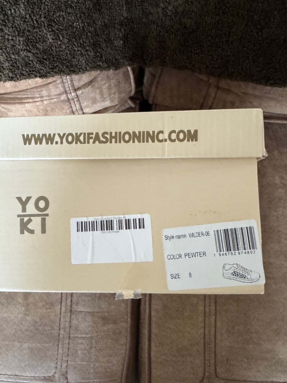 Yoki Shoe Box in Pewter and Cream